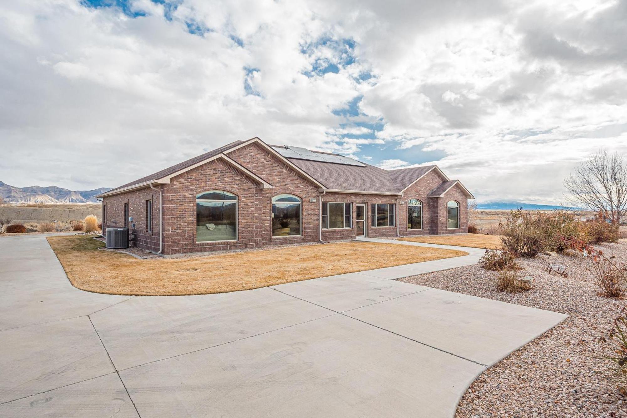 New! Hansel Gretel 11 Acres With Blm Trails Out Backdoor! Apartment Fruita Exterior photo